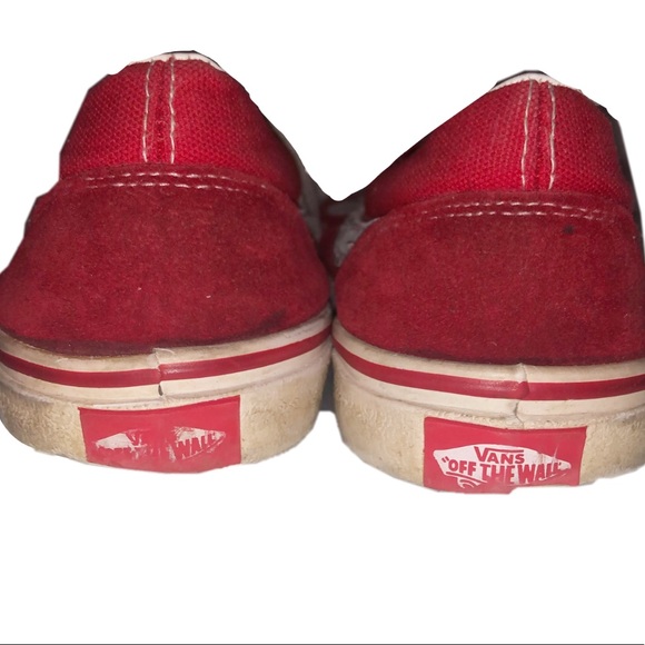 Red vans - Picture 3 of 3